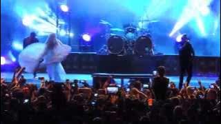 Papa Roach Ft. Maria Brink 