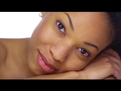 Mwanamke Akikuonesha Ishara Hizi Ujue Ukimtongoza Hawezi Kukubali Usijisumbue