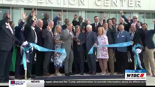 Savannah Convention Center cuts the ribbon signifying opening of new expansion