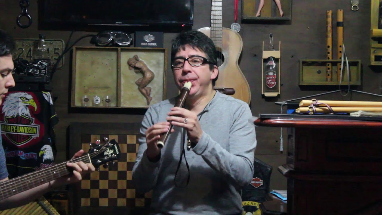 Ojos azules. Julio Vidal y Adrián Washco (Quena). Cuenca Ecuador 2019