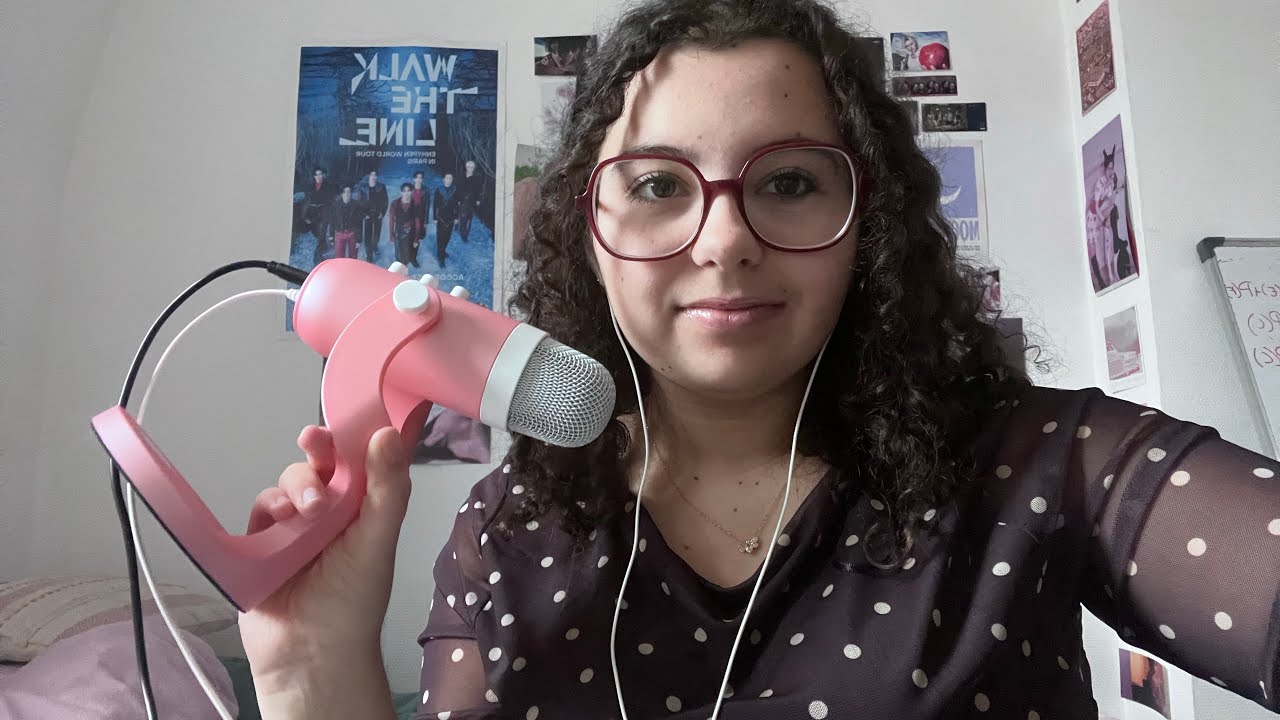 Ma première vidéo ASMR (un peu chaotique mais aestheticly pleasing)