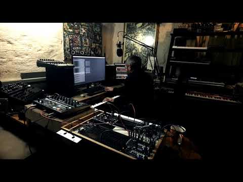 Space Synth Traffic Jam #18