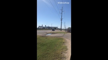 Front locomotives of BNSF intermodal