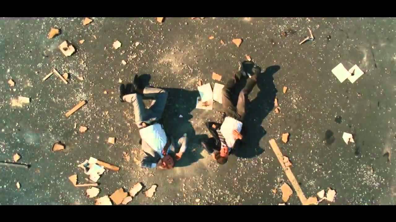 Will Ferrell refers to Cool guys don't look at explosions