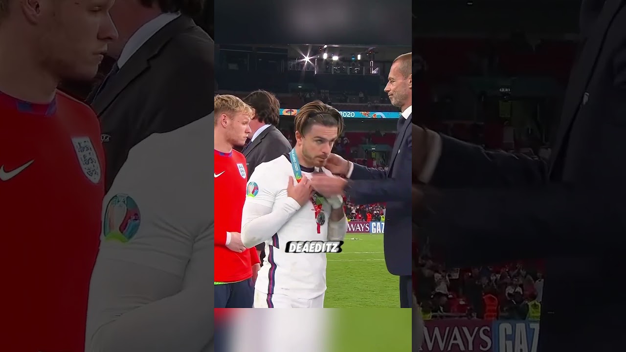 when the player receives a silver medal 🥺😍 