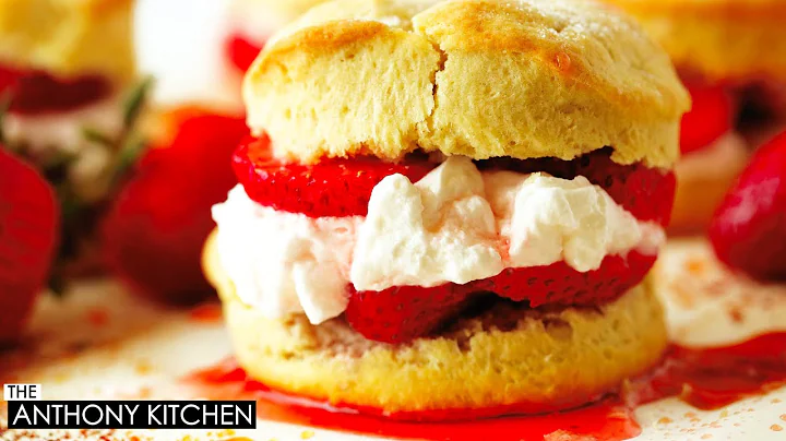 Quick-Fix Dessert | Strawberry Shortcake Biscuits 🍓