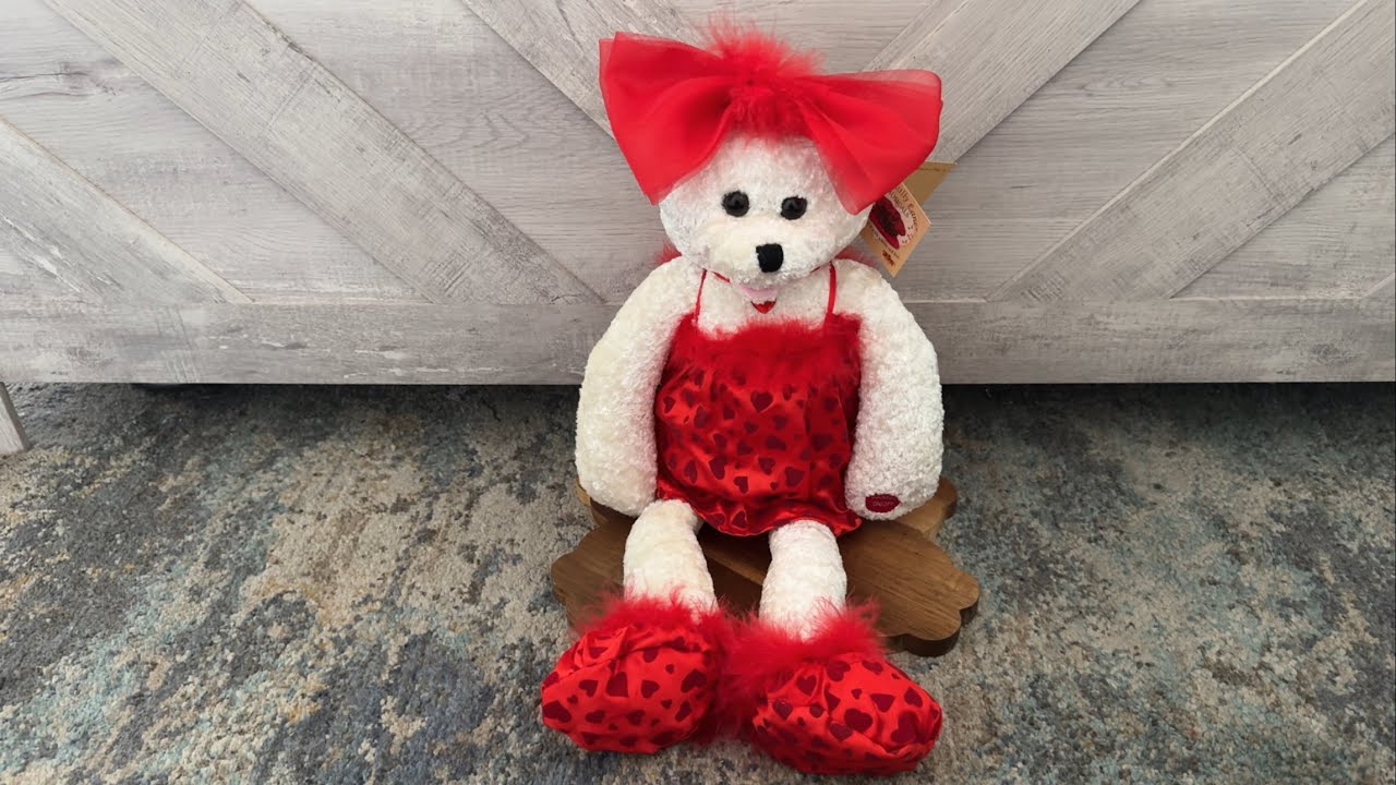 PBC International Chantilly Lane Teddi Beara (Red) - “All I Have To Do Is Dream” 