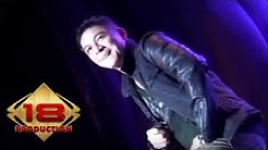 Ungu - Ciuman Pertamam (Live Konser Palembang 2014)  - Durasi: 5:05. 