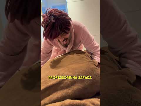 FETICHE PROFESSORA SAFADA