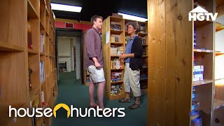 A Book Lover's Tiny House | Tiny House Hunters | HGTV