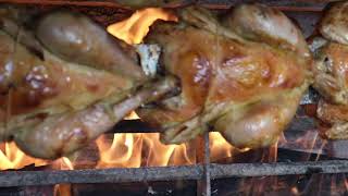 Poulet rôti au feu de bois Rôtisserie Montaigne