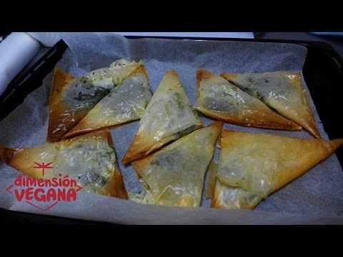 Vídeo: Espiral De Pasta Filo Amb Xai I Amanida