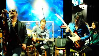 Video thumbnail of "WINGS - SEJATI 2016 (LIVE) ROCKOUSTIC"