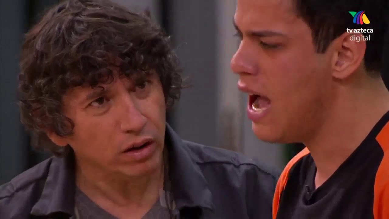 Carlos se quiebra por sus errores con Héctor Martínez en LA ACADEMIA.