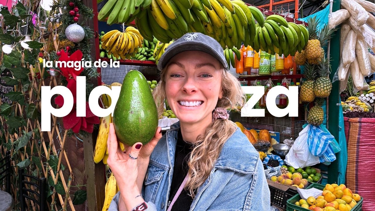 Un día en la plaza de mercado en Colombia 🌺 deliciosas frutas, nuevos amigos y mucha risa