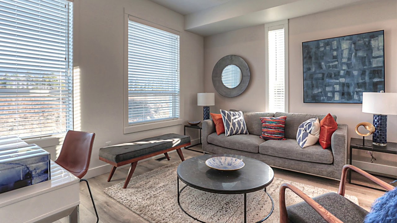 WATSON BROTHERS - Welcome to Academy Ridge, University Village