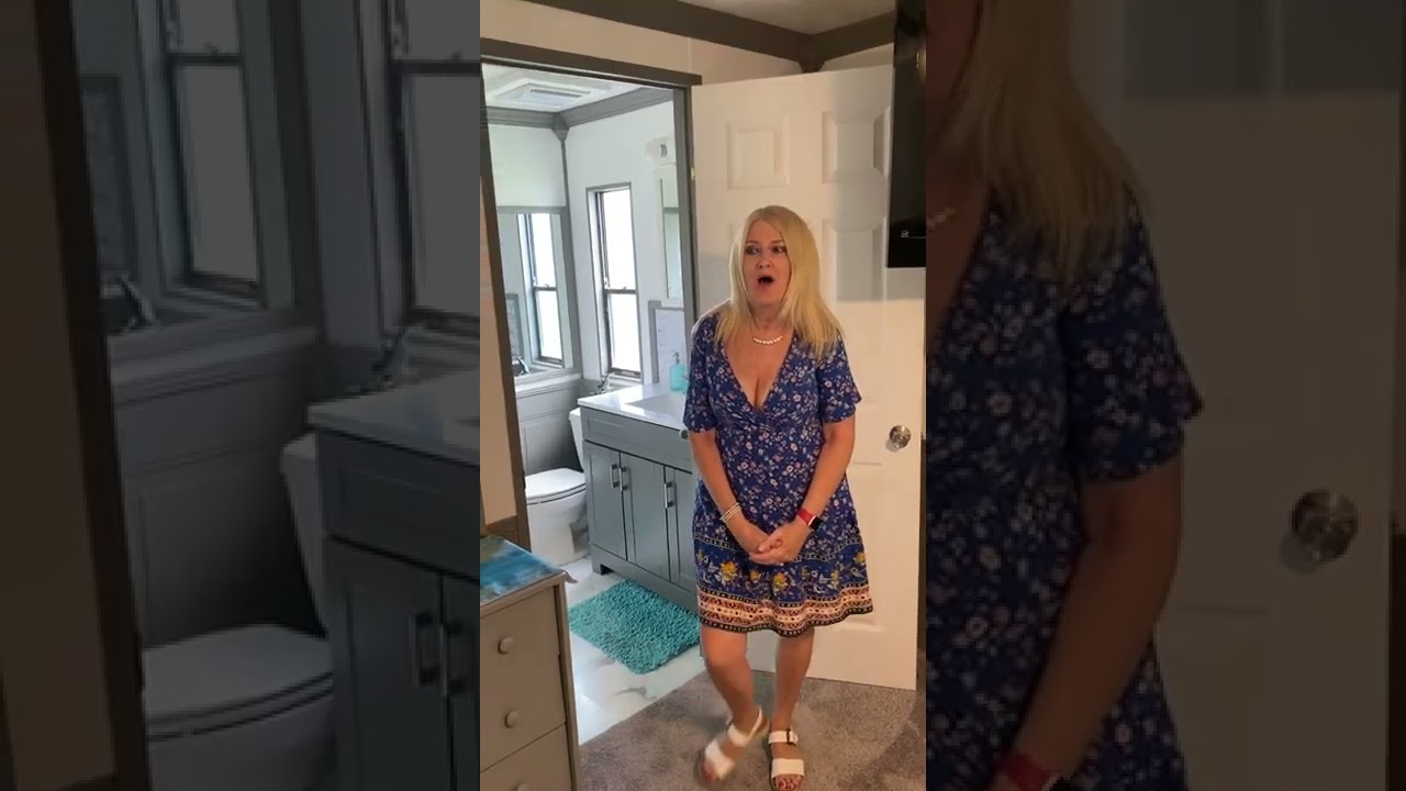 Home for sale - Colony Cove Florida Mobile -3819 Countryside, Ellenton Fl - C2C MH Brad 614-816-0163