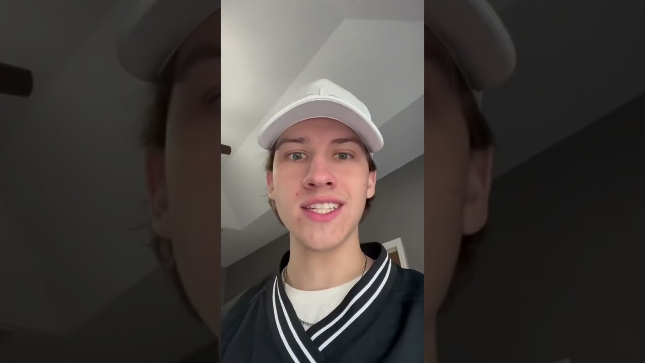 KURT GOT A GIRLFRIEND 