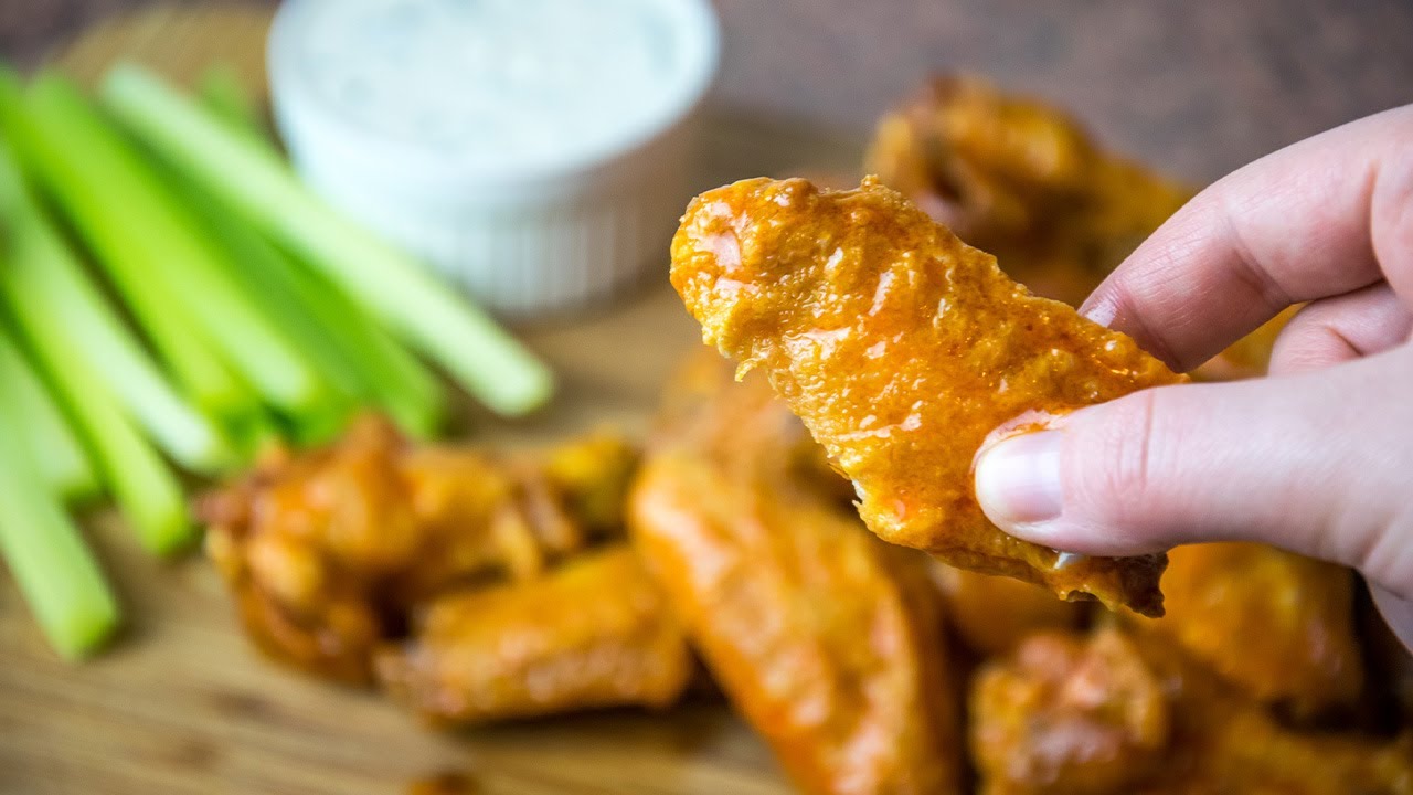 Pikantne skrzydełka z kurczaka BUFFALO WINGS🌶️ - lepsze niż z KFC