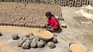 मिट्टी से ईट केसे बनाते है l Bricks Making Process l ईट बनाने का सही तरीका l Sonu Home Construction