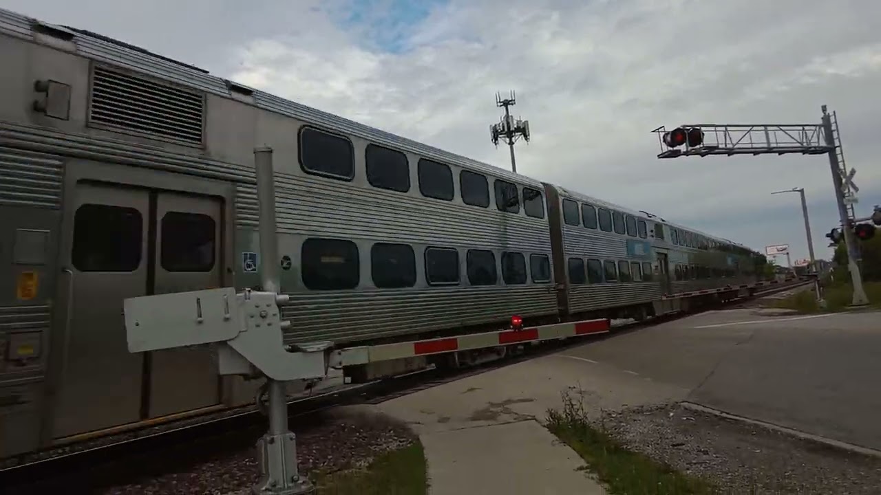 Metra Train   Bryn Mawr Ave #35