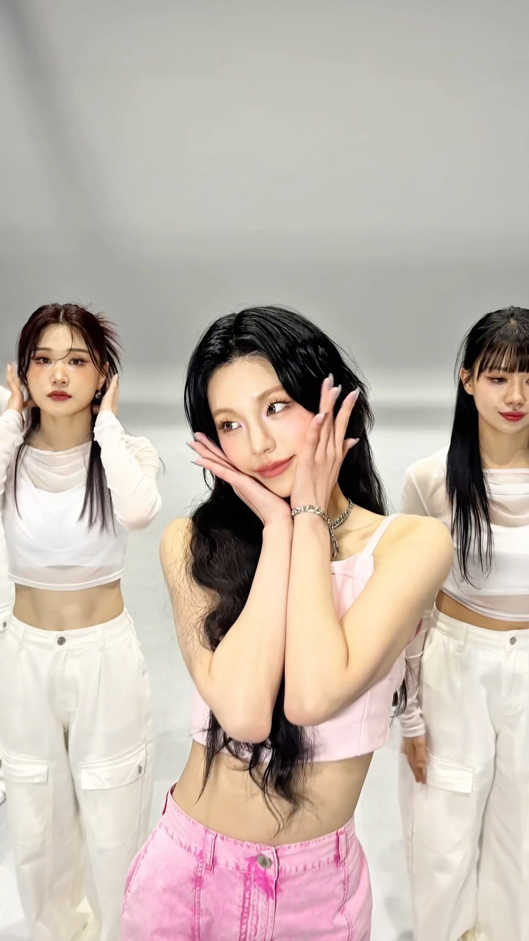 𝑻𝒘𝒆𝒏𝒕𝒚 𝒇𝒊𝒗𝒆 𝒆𝒊𝒈𝒉𝒕💘 #ITZY #MIDZY #YEJI #예지