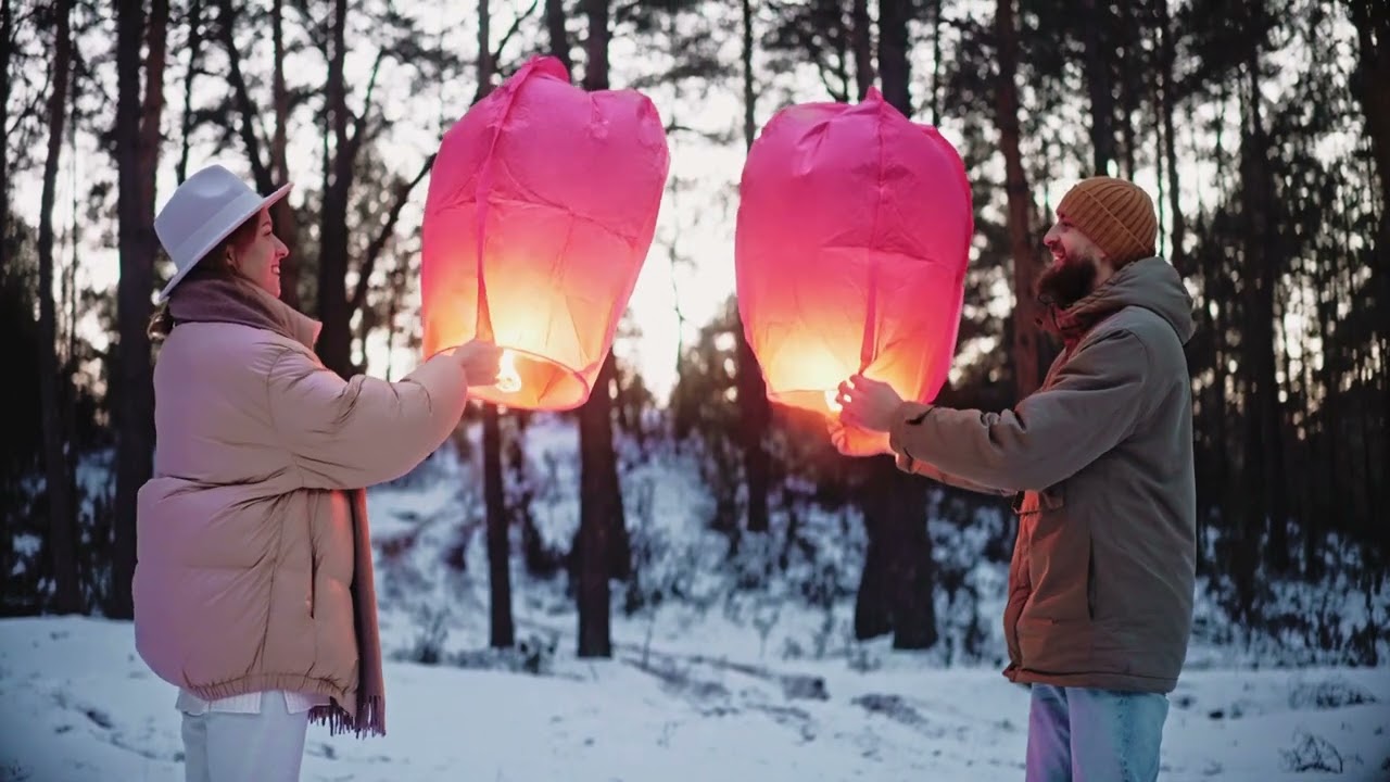 Spiritual Pakistan: Mosques, Shrines, and Sacred Spaces"