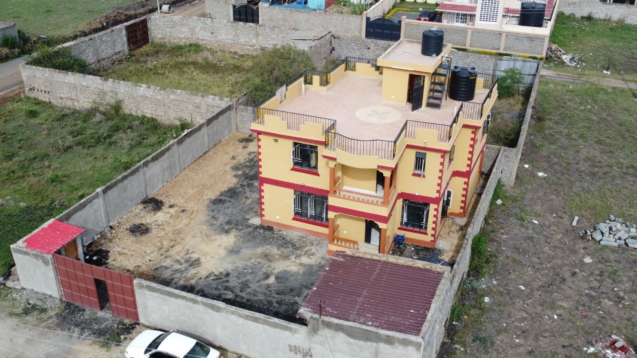 $150,000 House for Sale At Kamakis Eatern Bypass