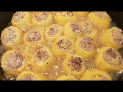 Video: Wie Man Kartoffeln Mit Fleisch Im Ärmel Kocht