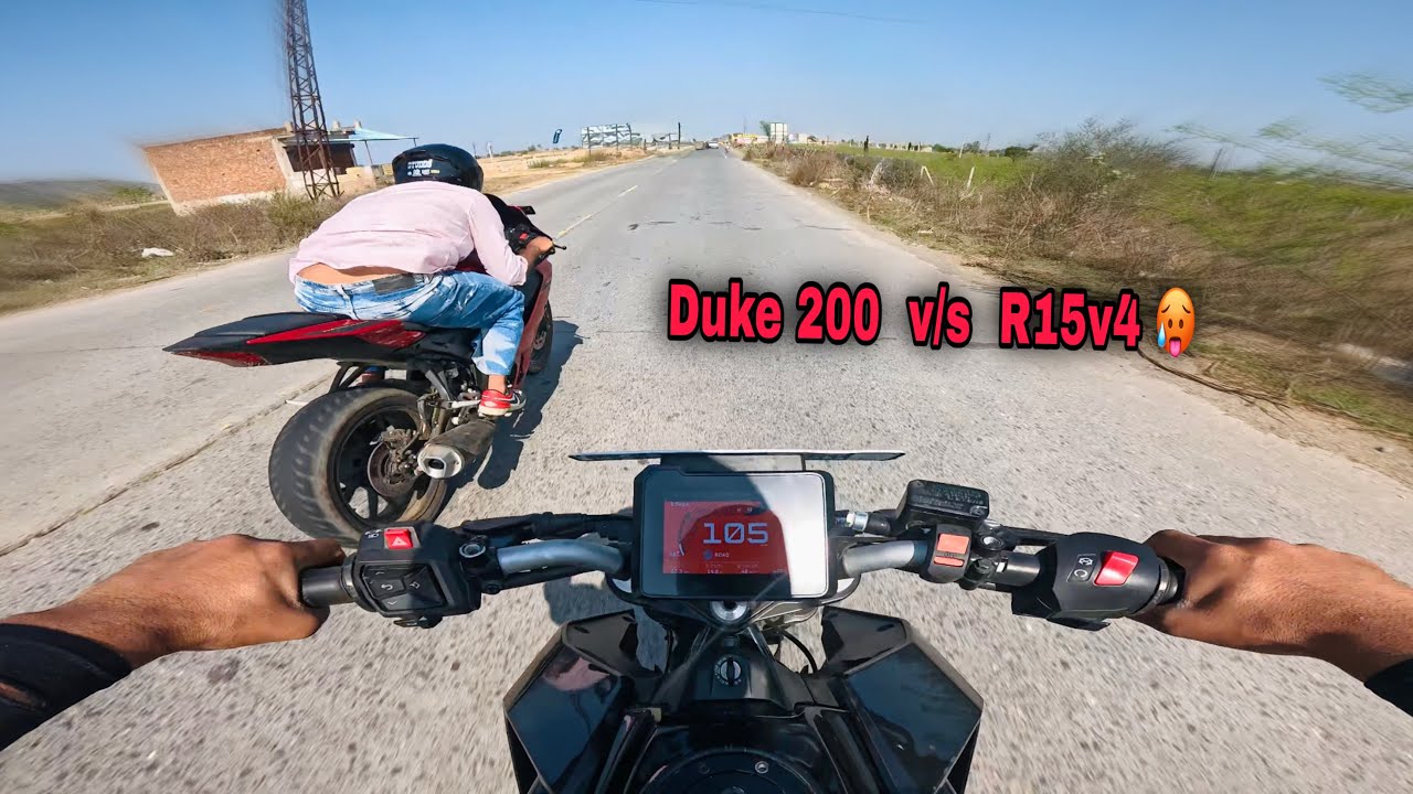 Duke 200 v/s R15v4 Race lag gayi 🥵 