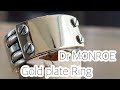ゴールドのプレートが付いたシンプルなメンズリング　by名古屋シルバーアクセサリーブランド、ドクターモンロー