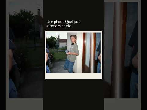 Le soir tombe sur la terrasse. On laissait le discman tourner la même chanson.