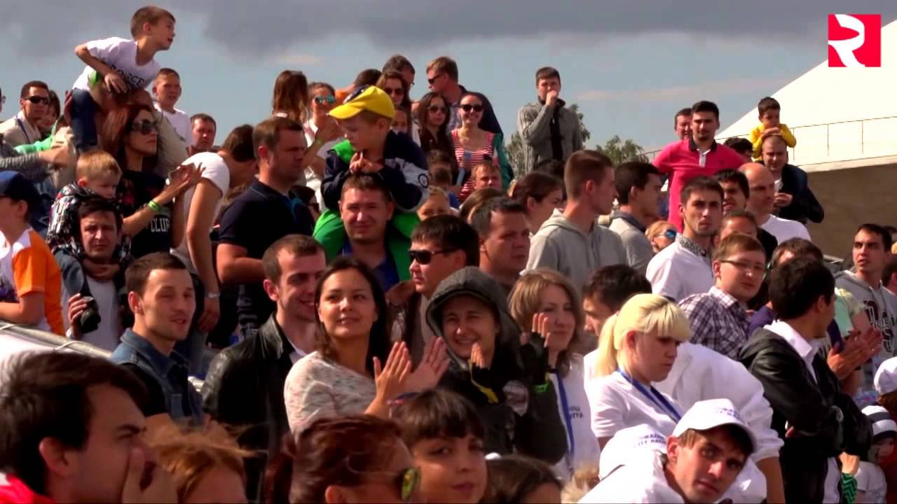 Formula 1 Cars in Kazan Incredible Drift and Smoking Tires