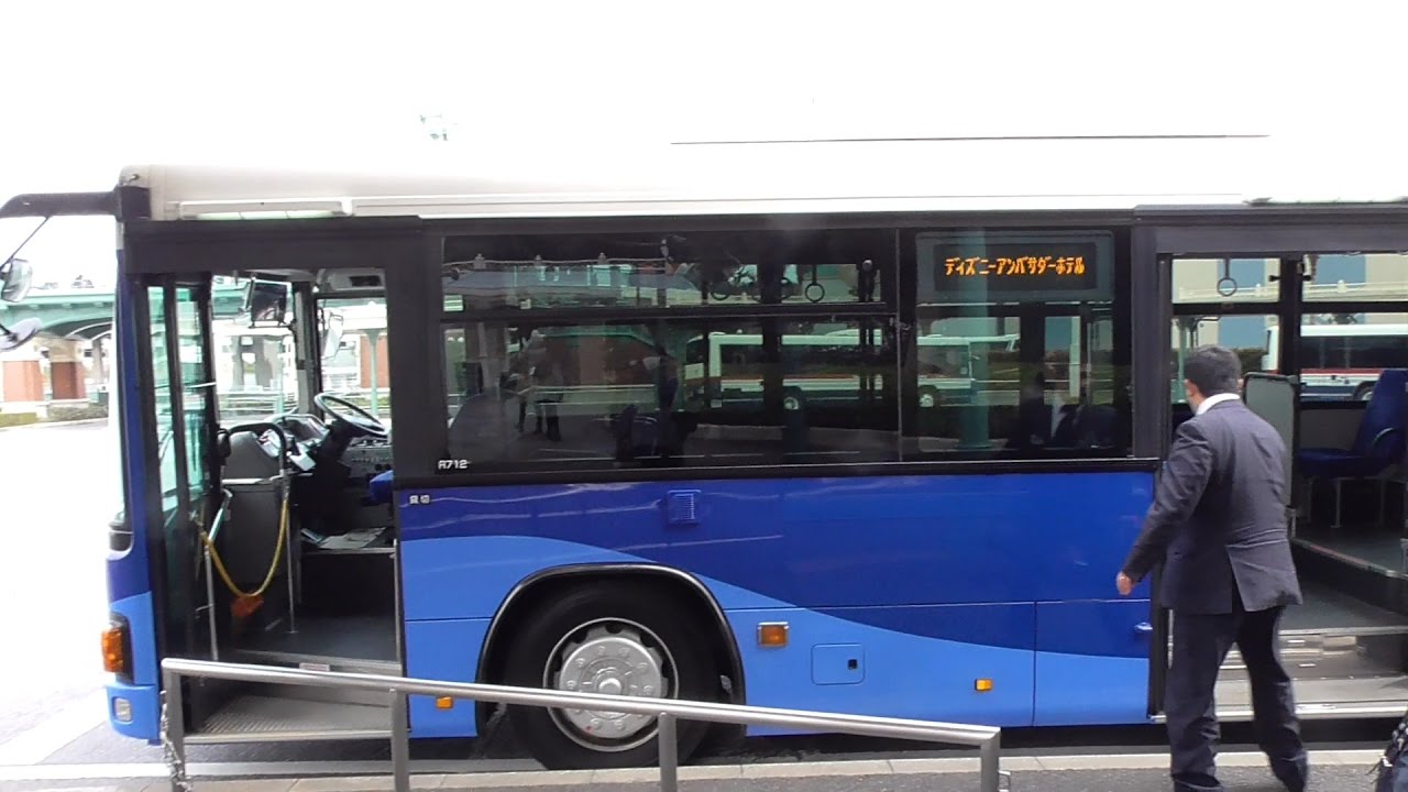 珍しい形のアンバサダーホテル送迎バス ディズニーリゾートクルーザー Youtube