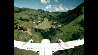 de Havilland &#39;Twin Otter&#39; - extreme flying in Papua New Guinea