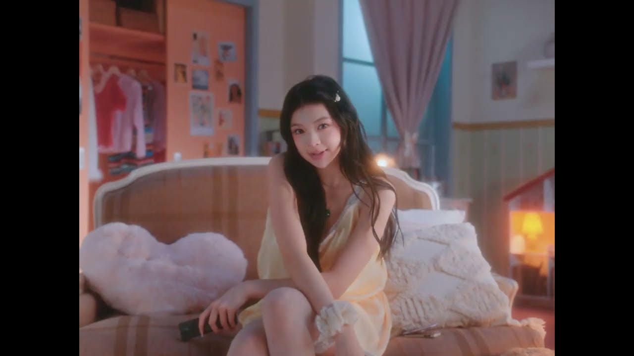 Elyn 愉苓 - ‘CALL 911’ Official MV
