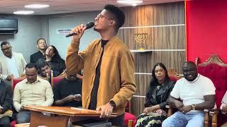 André William | Deus cuida de mim " Aniversário do Pr. Shauan Mattos " Que noite especial ... 🥹😭🙏🏽