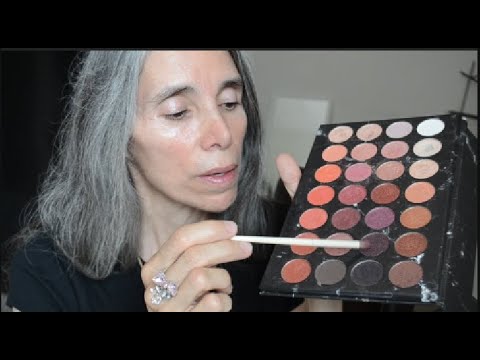 ASMR TE MAQUILLO Y LIMPIO TU CARA