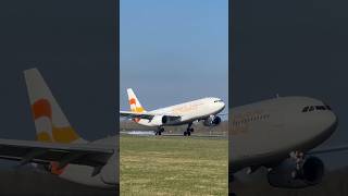 Rate this Butter landing Sunclass A330-200 OY-VKF