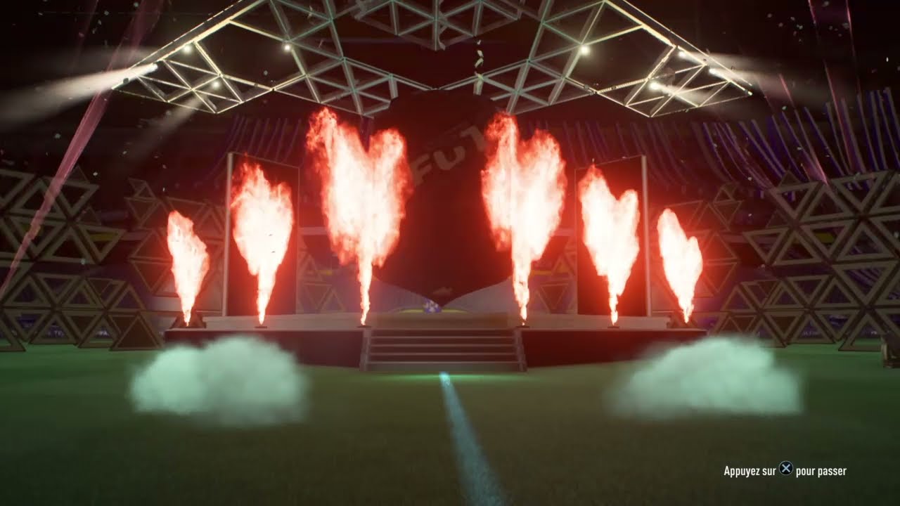 FIFA 22 - J’OUVRE MON PACK FUTURE STARS 2  (pack festif ) !!