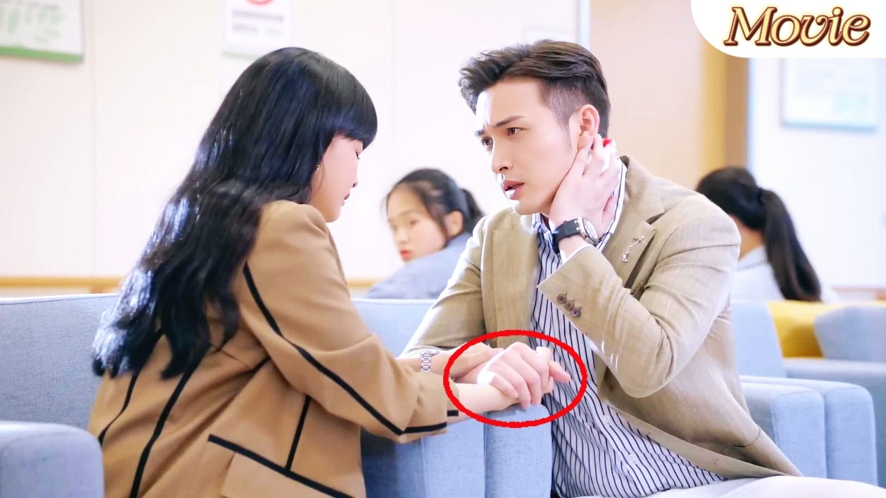 Золушка в ловушке! Босс рвет пиджак и в одиночку дерется с 10 врагами! 🔥