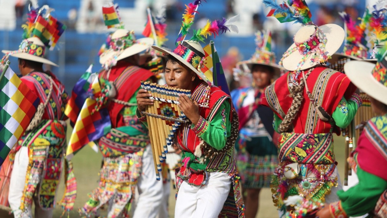 Gran Final Festival Nacional de conjuntos Autóctonos - Bicentenario del Estado Plurinacional Bolivia