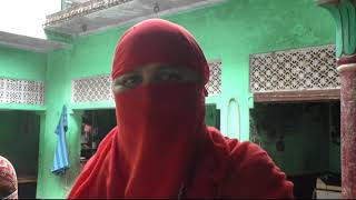 Tikra Barabanki क लग स Police न Afeem क लए मर-पट