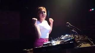DJ CANTIK MONTOK SILVII - live Performance club jakarta