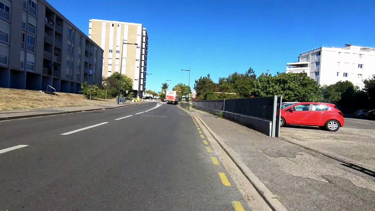 "Wizja zero": wyniesione przejścia dla pieszych & parkowanie naprzemienne