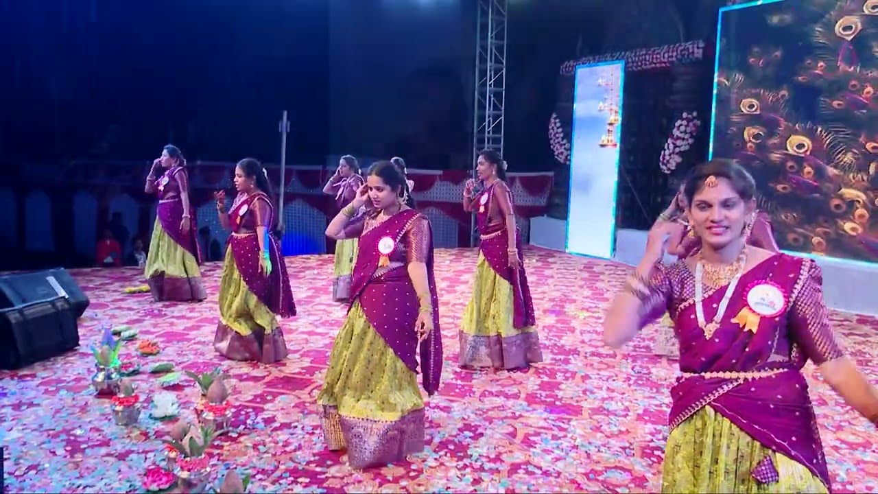 Teachers Dance, Kids International School