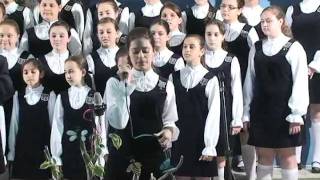 Não Precisa: Paula Fernandes - Meninas Cantoras de Petrópolis (Petropolis Girls' Choir - Brazil) chords