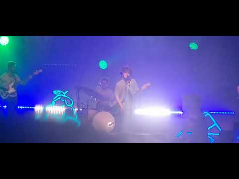 Cavetown - 'Boys Will be Bugs' clip (Belfast, November 2022)