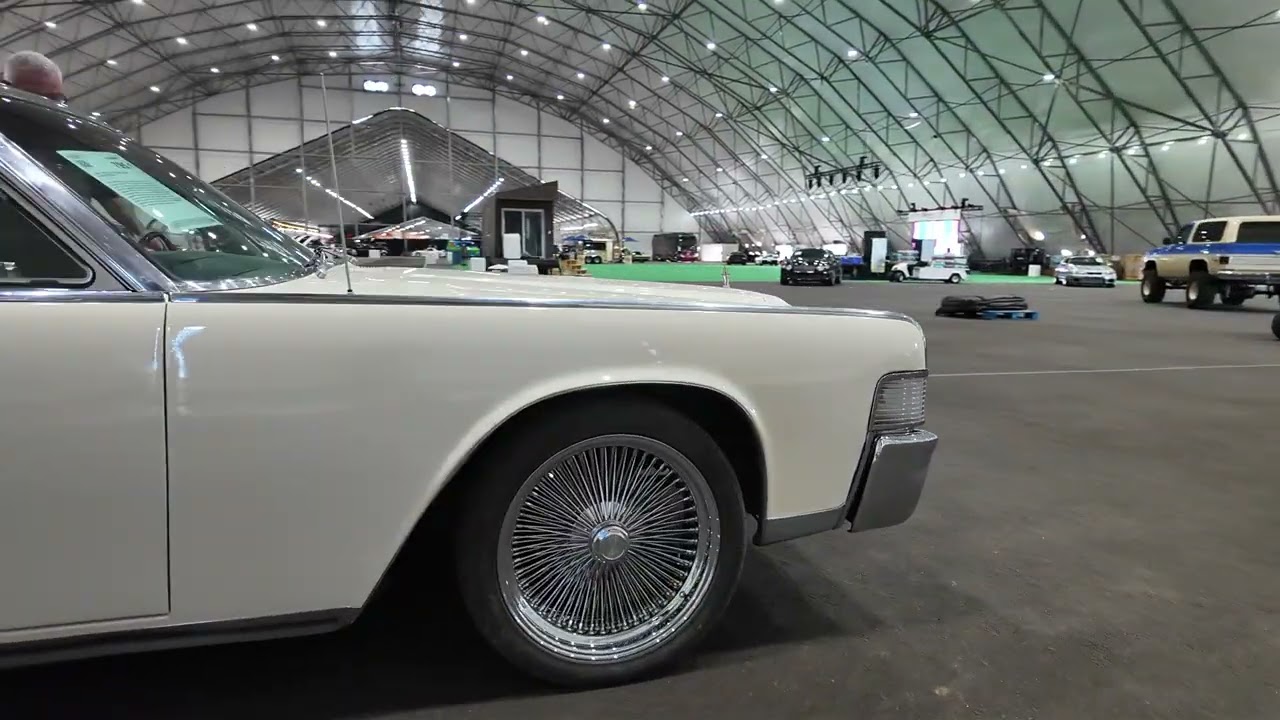 1965 LINCOLN CONTINENTAL CONVERTIBLE - Vehicle | Barrett-Jackson