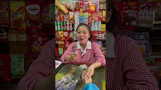 Aku Tidak Boleh Membiarkan Ibu Tahu Kalau Aku Diamdiam Makan Camilan makanan Ringan Cinatoko Nos